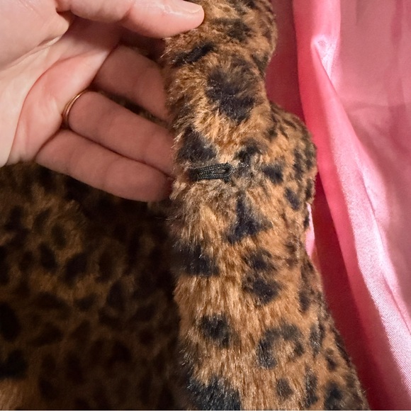 Ci Sono vintage leopard print faux fur coat with pink lining - Picture 5 of 7